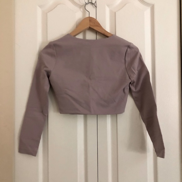 TALULA Wrap Crop Top - Picture 2 of 4